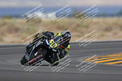 media/Sep-11-2022-SoCal Trackdays (Sun) [[81b7e951af]]/Turn 16 (945am)/